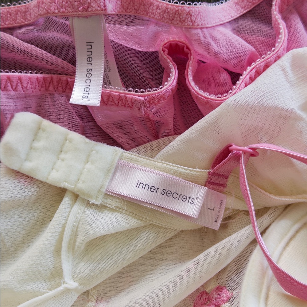 Pink and White Floral Women's Sleepwear Set - Picture 3 of 3